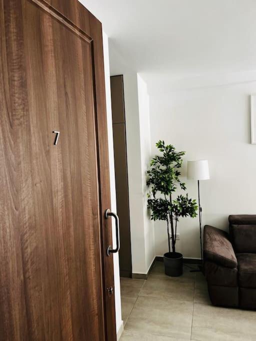 Sliema, Apt7, Stylish 2 Bedroom Apartment With Parking Buitenkant foto