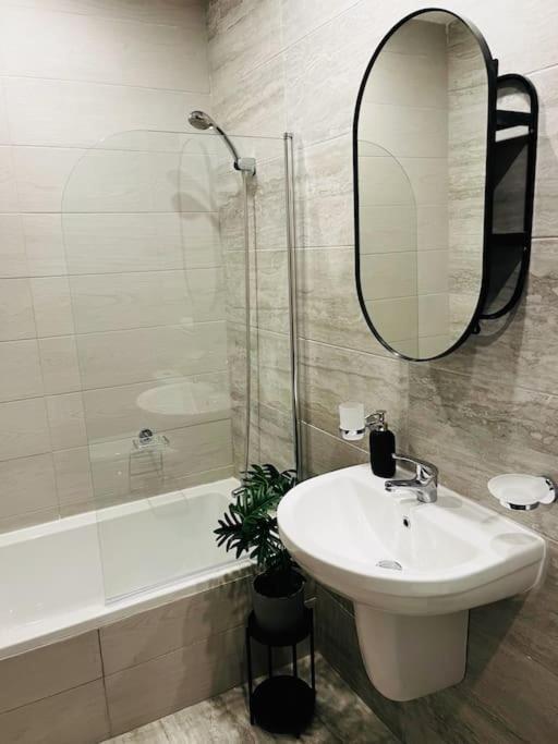 Sliema, Apt7, Stylish 2 Bedroom Apartment With Parking Buitenkant foto